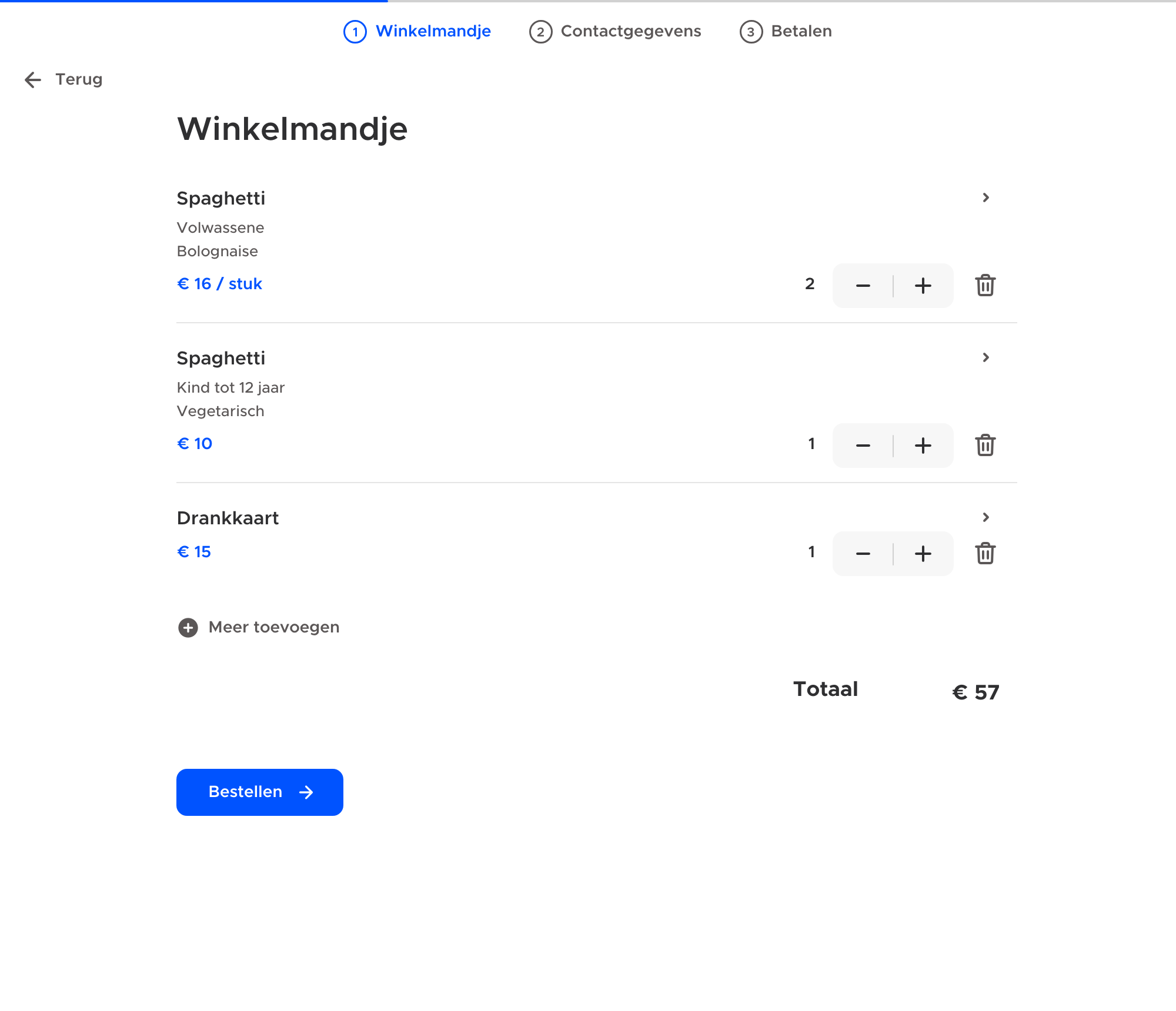 Het winkelmandje met alles wat de bezoeker koos. De balk bovenaan toont de stappen.